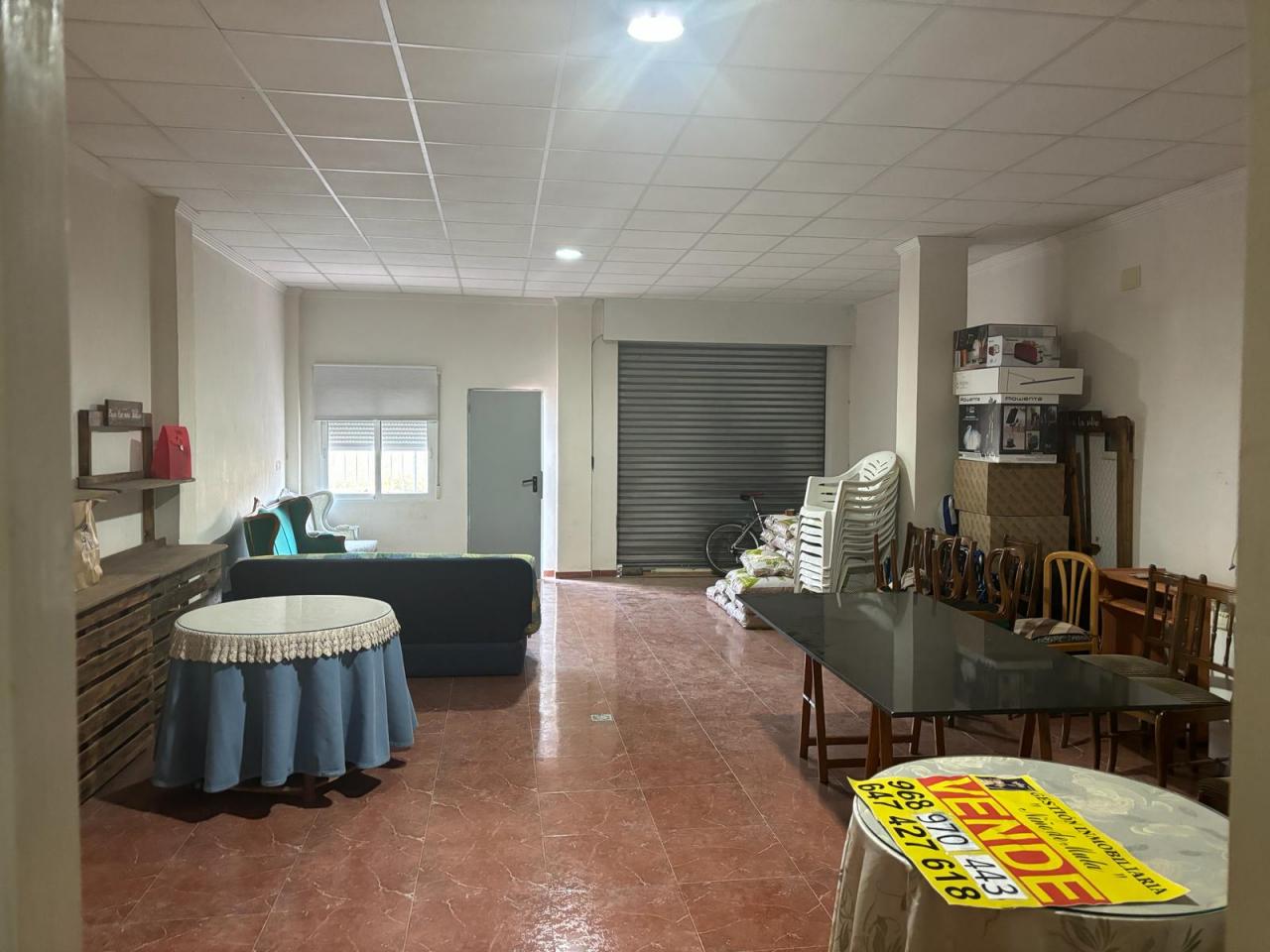  Se vende bajo comercial en Mula (Murcia)